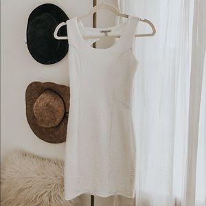 White bodycon dress